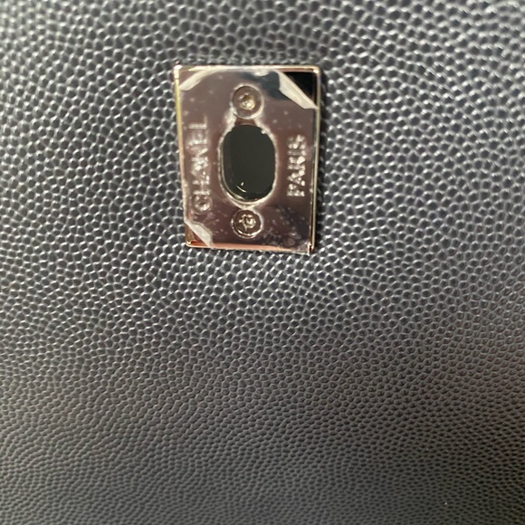 Chanel 19K Coco Top Handle in Grey w/ Ruthenium HW - Picture 13 of 16